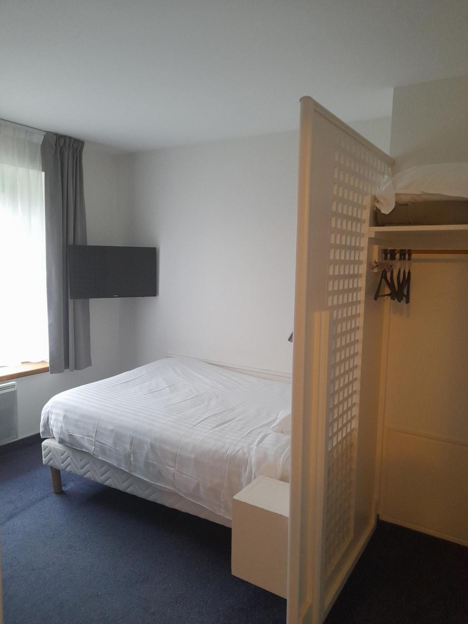 Logis Hotel Lodge La Valette Cesson-Sévigné Buitenkant foto